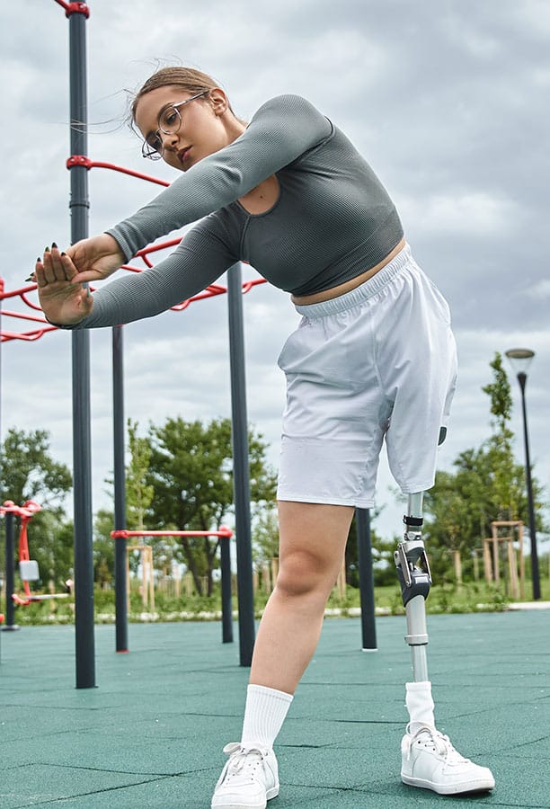 empowered-young-woman-with-prosthetic-leg